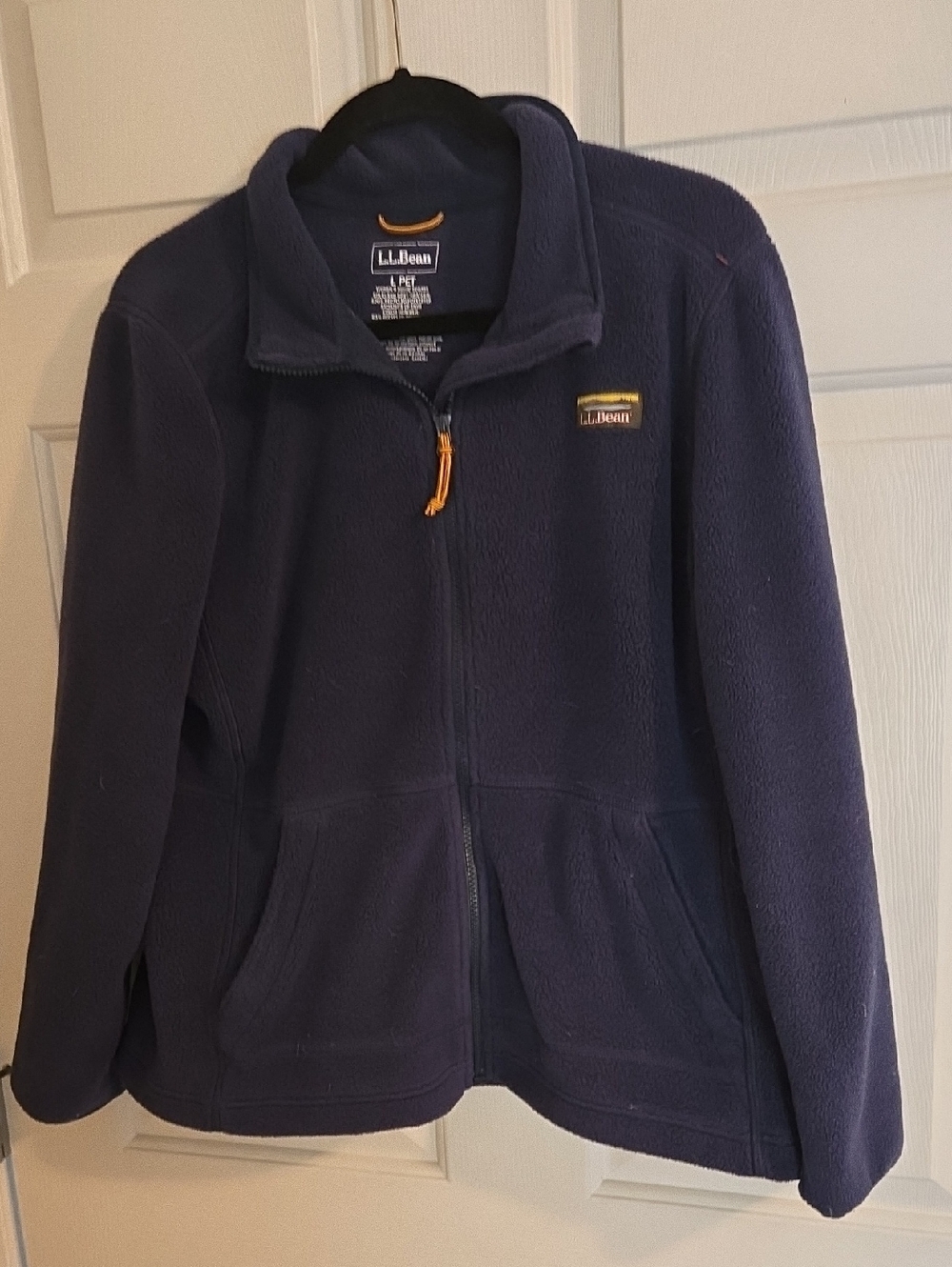 L.L. Bean Mountain Classic Navy Full-Zip Fleece Jacket. Large Petite.
